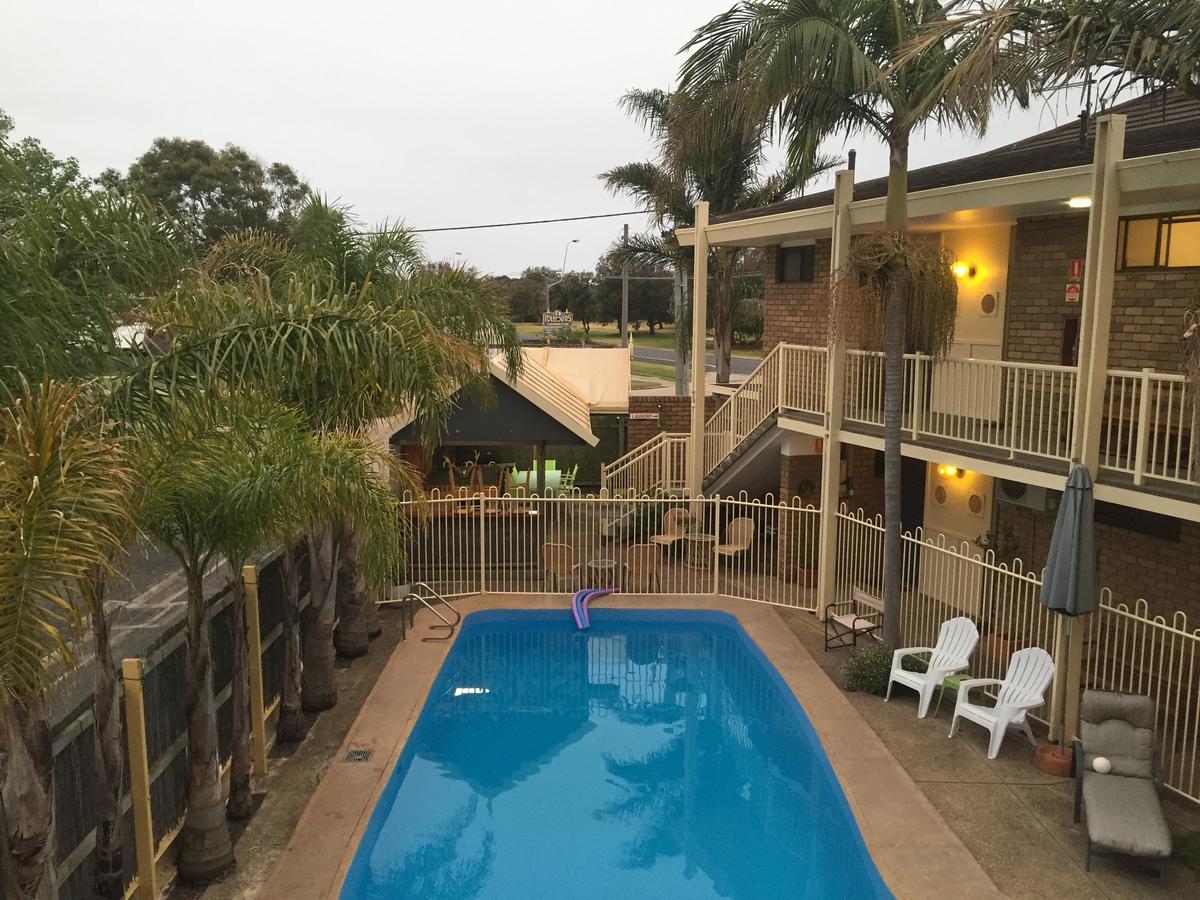 Abel Tasman Waterfront Motel Lakes Entrance Dış mekan fotoğraf
